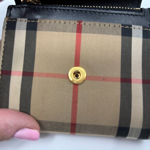 Burberry Womans Lila haymarket Check Compact Wallet - Picture 12 of 14